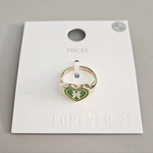 NEW Pisces Green Gold Heart Zodiac Ring Size 8